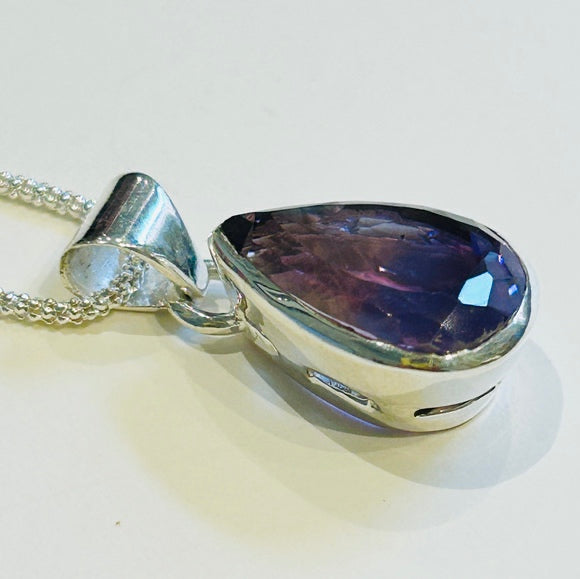 Teardrop Amethyst Pendant / Silver Chain (GJ04)