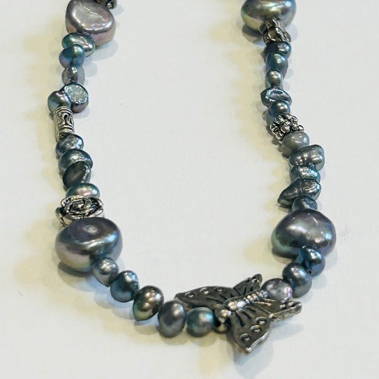 Mixed Black-Grey Pearls Necklace with Metal butterfly (PO29)