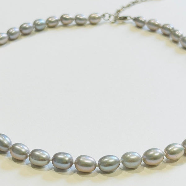 Oval Grey Pearl Necklace  (PO30)