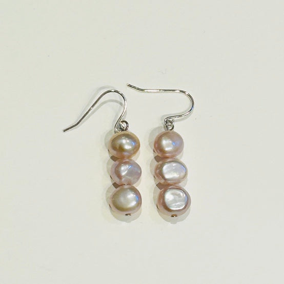 Three Pink Pearl hook earrings (PO37)
